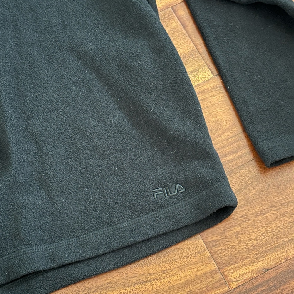 Men’s black fila half zip fleece size small - Picture 2 of 3